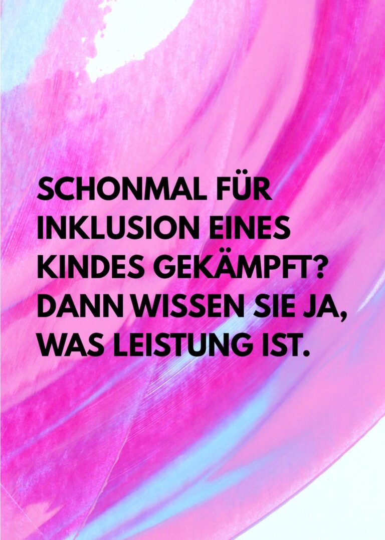 Mixed Media Print Art Work negotiating narratives of performance care work and motherhood in german society. Abstract Art Painting combined with questions whos performance is visible and whose not. Mixed Media Arbeit, die Care Arbeit, Leistungsnarrative udn Mutterschaft verhandelt. Abstrakte Kunst komibiniert it Fragen und Texten. Welceh Leistung belibt unsichtbar? Was word überhauot als Leistung anerkannt? Kräftige Farben Pink, rosa mit schwarzer Schrift. Stron pink colours and black letters. Auch asl Print, Poster erhältlich.